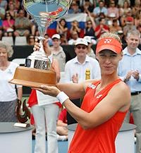 Elena Dementijeva osvojila ASB Classic v Aucklandu in resno napovedala naskok na 1. mesto