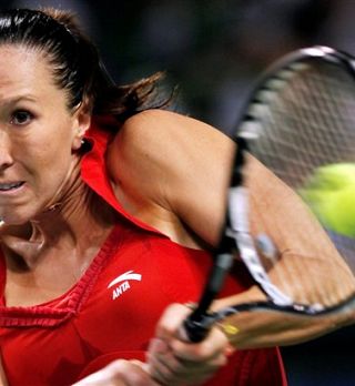 TOKIO: Jelena po predaji nasprotnice predčasno pod tuš!