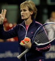 Nekaj pogledov Judy Murray na sinova Andya in Jamieja, ki sta kot otroka preživela neverjetno tragedijo!