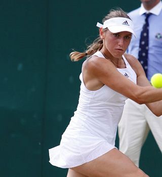 Kaja Juvan senzacionalno izločila 9. nosilko na Wimbledonu