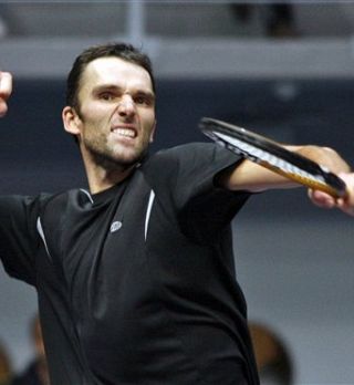 Velikan s Šalate Karlović po ustaljenem scenariju izločil Djokovića