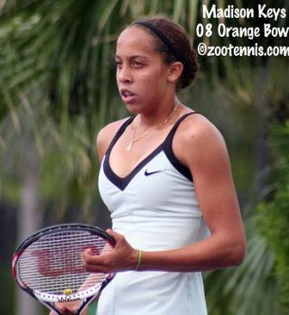 Neverjetno! Ima komaj 14 let in je že dobila dvoboj na WTA turnirju na Floridi