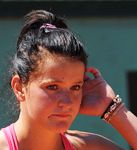 Nastja Kolar ekspresno čez prvi krog mladinskega dela Wimbledona!