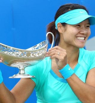 Li Na do tretje lovorike preko Marije Šarapove!