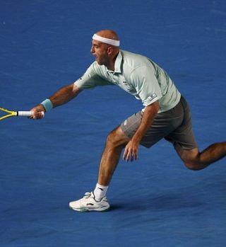 Benneteau je presenetil Ljubičića v Rotterdamu!