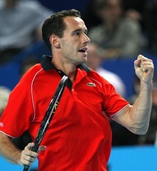 Michael Llodra izločil še Robina Soderlinga!