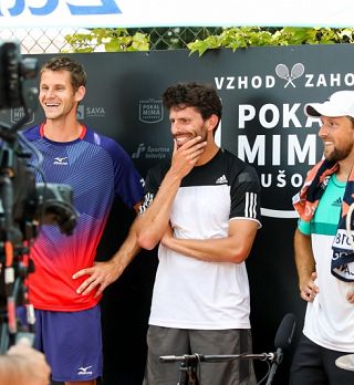 Vzhod močno povečal prednost pred zadnjim dnem pokala Mime Jaušovec