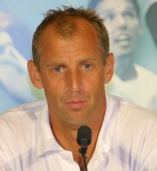Verjeli ali ne, nekdanji kralj peska Thomas Muster se po 11 letih premora vrača v svetovno teniško karavano!