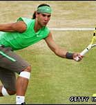 V finalu Queensa Nadal in Djoković
