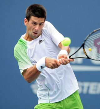Novak Djokovič zna odlično skrajšati let žogice