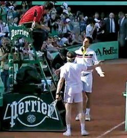 VIDEO: Nole v videospotu slavnega 'dee-jaya'!