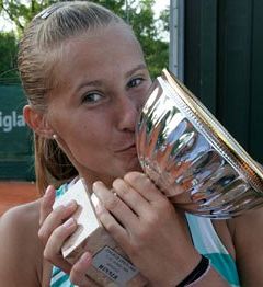 Polona Hercog preko Maše Zec Peškirič pokorila tudi Zagreb!