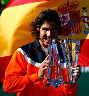 Kralj Nadal in veter odpihnila Murraya v finalu Indian Wellsa