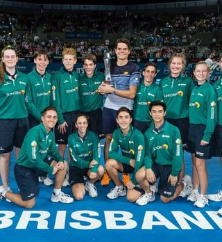 Raonič premagal Federerja v finalu Brisbana