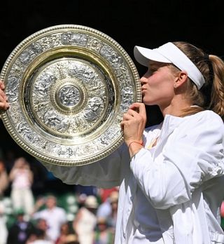 Wimbledon presenetljivo osvojila Rusinja, a igra za Kazahstan