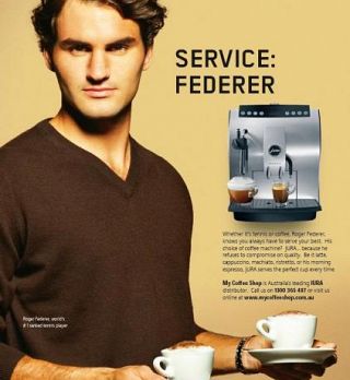 VIDEO! Mirka z roko nahranila Rogerja Federerja, ko je snemal reklamo za podjetje JURA!