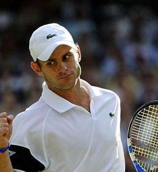 Andy Roddick zavil Veliko Britanijo v črnino!