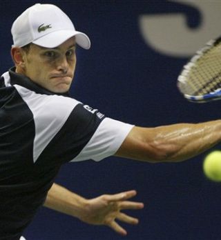 Kvalifikant Widom že v četrtfinalu San Joseja, prav tako Roddick in Blake