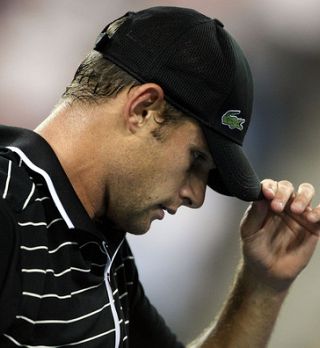 Roddick se umika s turnirja v Šanghaju