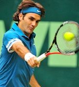 25. dvoboj Federerja in Hewitta v finalu travnatega Halleja!