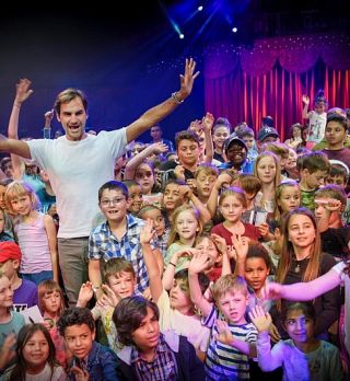 Federer doniral 1 milijon frankov za pomoč švicarskim družinam