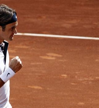Federer čaka prijatelja, da opravi svoje delo!