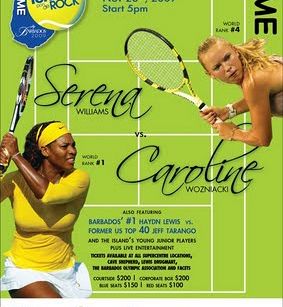 Serena Williams v ekshibiciji premagala Caroline Wozniacki!