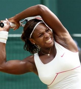 Wimbledon: Kvitovi in Pironkovi je odzvonilo; Serena brani prestol