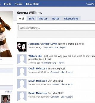 Katere najboljše teniške igralke uporabljajo Facebook ali Twitter?