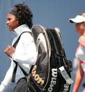 Poškodovana Serena Williams predala dvoboj