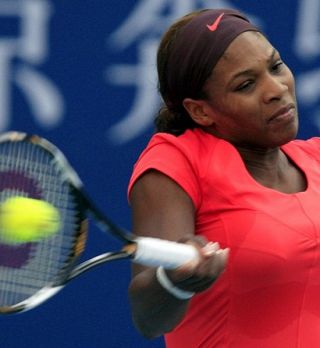 Serena in Safina čez prvi krog Pekinga!