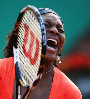 VIDEO: Serena Williams je igrala tenis v studiu Davida Lettermana!
