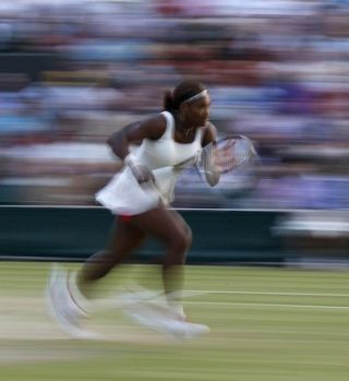 Serena Williams povozila Čakvetadzejevo!