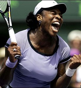 Serena dobila bitko za peti naslov v Miamiju
