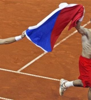 Čehi in Španci z lahkoto v letošnji finale Davis Cupa!