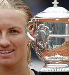 ROLAND GARROS: Svetlana Kuznecova s finalno zmago še povečala agonijo Dinare Safine!