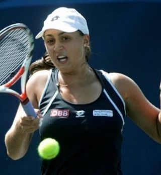 Tamira Paszek ne bo suspendirana zaradi kršenja pravil!