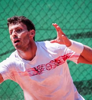 Četrti zaporedni polfinale za Kočevar-Dešmana, Ternar v četrtfinalu