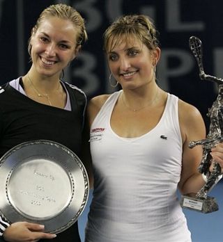 Timea Bacsinszky je prišla do prvega naslova kariere v Luksemburgu!