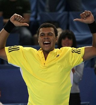 Tsonga še enkrat več boljši od Djokovića