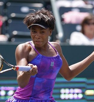 Venus Williams s težavo v 3. krog Charlestona