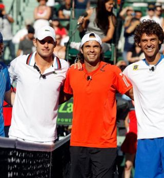 VIDEO! Andy Roddick, Fernando Gonzalez, Gustavo Kuerten in Jim Courier so zbrali 125.000$ za pomoč Čilu!