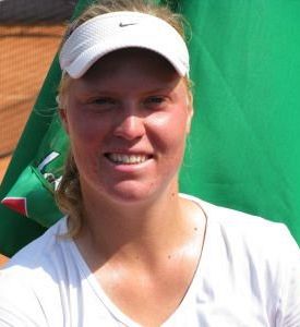 Maša Zec Peškirič po težki borbi prišla do mlade Hrvatice Ajle Tomljanovič v četrtfinalu  Prage!
