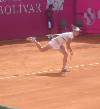 Maša Zec Peškirič gladko čez prvi krog WTA turnirja v Bastadu!