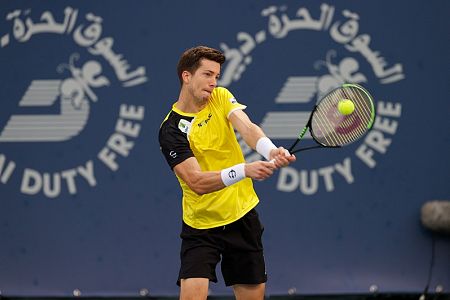 Aljaž Bedene odlično izkoristil žreb in se uvrstil v osmino finala Dubaja