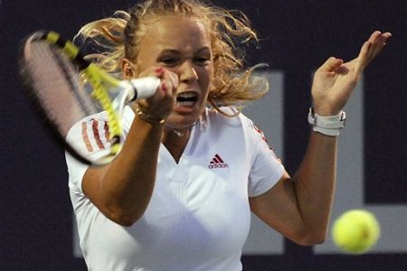Caroline Wozniacki in Amelie Mauresmo kot vihar!