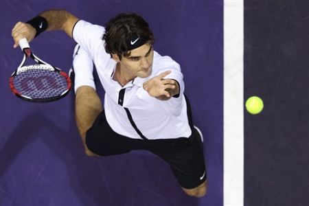 Federer upravičil vlogo favorita proti Čehu, naprej tudi Djoković in Tsonga