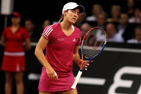 V magični kocki sta že uvodoma odpadli nekdanji prvi igralki sveta Justine Henin in Marija Šarapova!