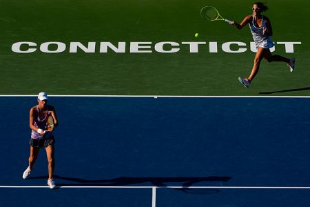 Srebotnikova in Klepačeva za las ob finale v New Havenu