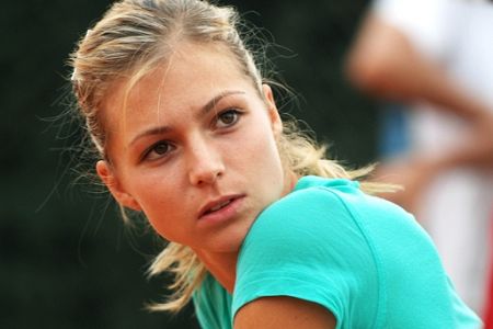Marija Kirilenko v kreacijah Stelle McCartney